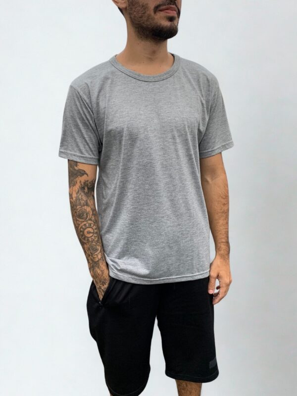 3_Easy-Resize.com - 2025-04-08T101453.364 CAMISETA MC EM MALHA PV - REF 206